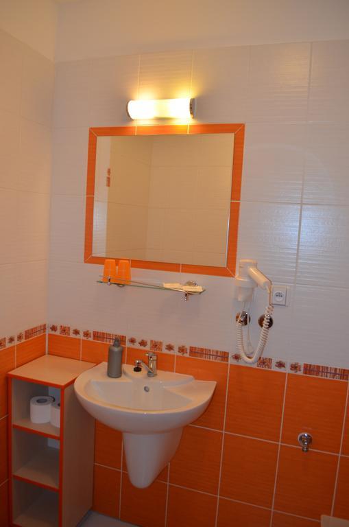 Hotel U Kapra Lázně Bělohrad Cameră foto